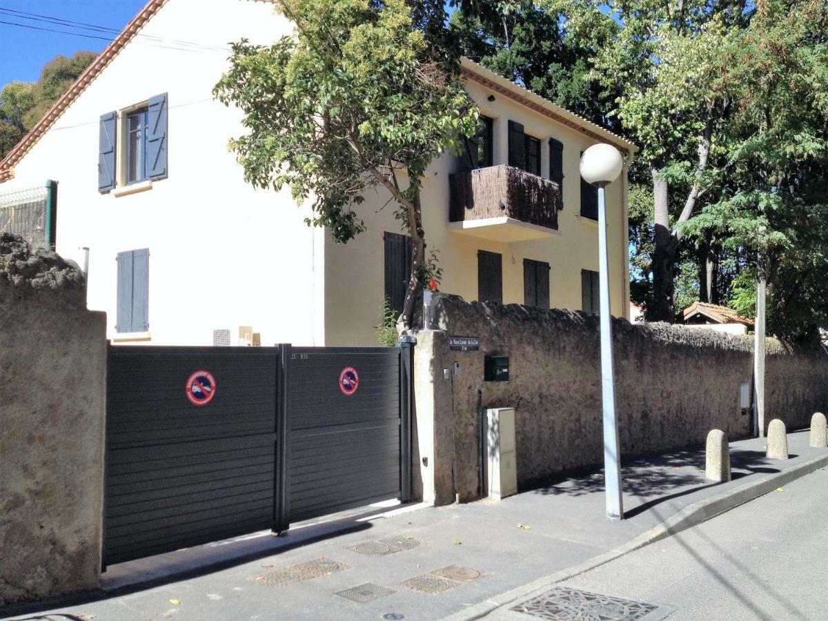Au Vieux Lavoir Avec Parking Prive, Jardin , Climatisation, A 500 M De La Cite Carcassonne Dış mekan fotoğraf